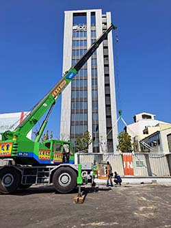 台南市安平區吊車