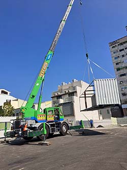 台南市安平區吊車